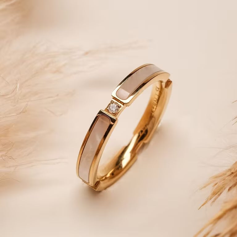 Campania Ring (Perlmutt/Gold)